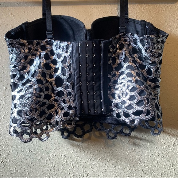 Bustier - Picture 5 of 6